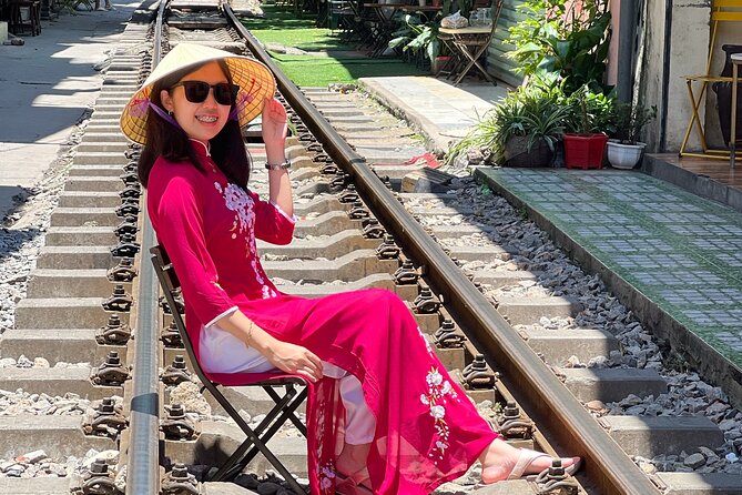 Small Group Half-day Hanoi City Tour with Train Street Visit (4h) - Guides, group size, and the feel of the tour