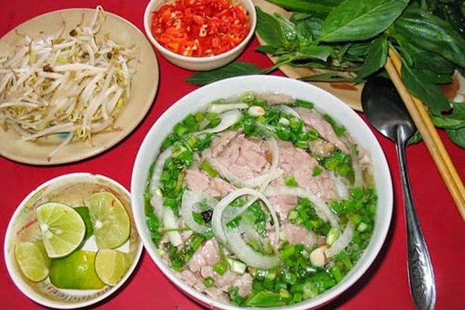 Small Group Hanoi Street Food Walking Tour with Local Guide - Hoan Kiem Lake and the city’s central landmarks