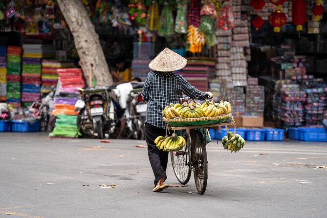 Street Food by Walking Tour for 3 hours in Hanoi, Vietnam - The food: from pho to egg coffee