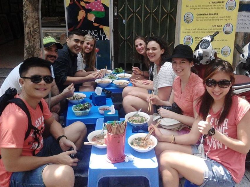 Street Food Tour Hanoi and Train Street Experience - Meeting your guide near Lo Su Street