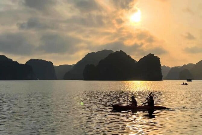 Sunset Tour in Lan Ha Bay | 4-star Daiichi Cruise - What the $19.36 price really gets you