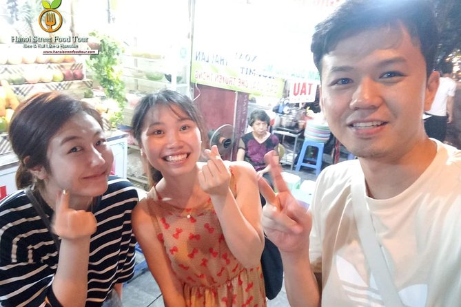 Tasting 8 Different Street Foods + Local Drink at Evening Time by Walking - Guides, communication, and group size
