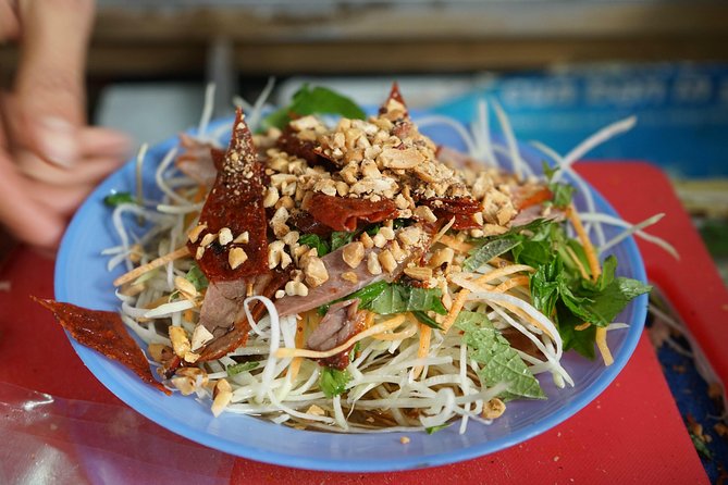 The 10 Tastings of Hanoi With Locals: Private Street Food Tour - Pho rolls and shrimp pastry on Lý Quốc Sư Street