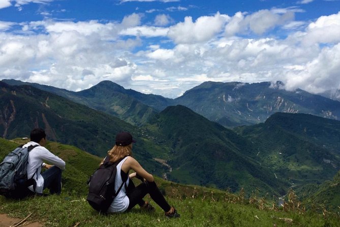 The best view and most authentic tour in Sapa (Non Touristy) - Crossing rice terraces and cornfields