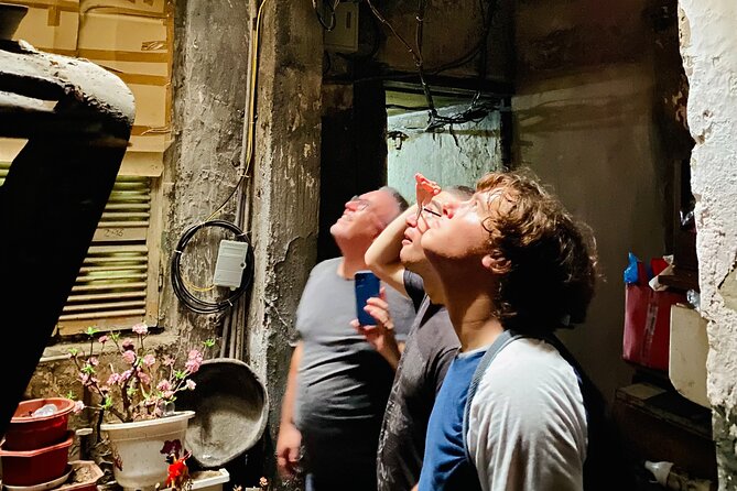 The Hidden Hanoi Old Quarter Experience - Dong Xuan Market and the best timing