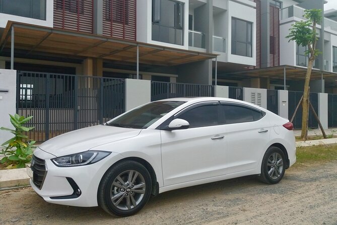 (TOP) Private car: Hanoi/Noi Bai Airport (HAN) from/to Ha Long - Cars, luggage, and group size