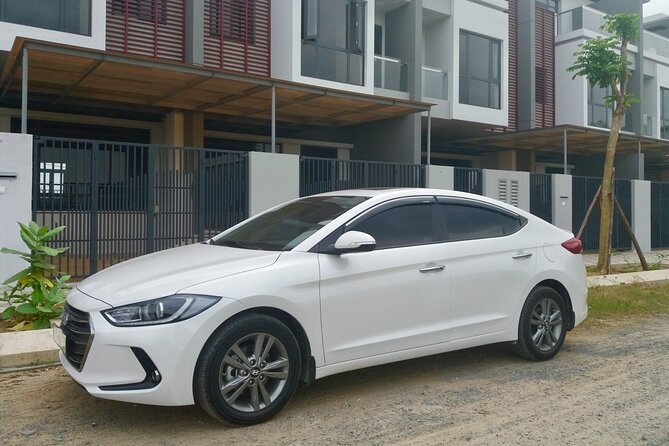 (TOP) Private car: Hanoi/Noi Bai Airport (HAN) from/to Ninh Binh - What Happens on an Arrival Transfer