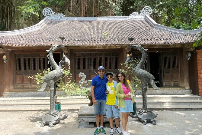 Trang An Cave Boat Trip - Hoa Lu Temple Full Day Tour - The return to Hanoi and the real cost of the day