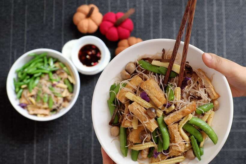 Vegetarian Hanoi Cooking Class: Master Vietnamese Cuisine - Why the market visit makes the class better