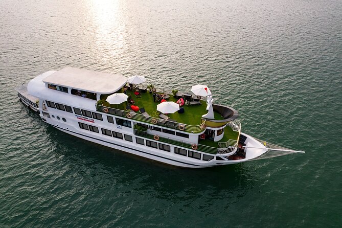 Venezia cruises - Kayking, Biking - 2D1N in less tourist areas - Sunrise and breakfast on Day 2