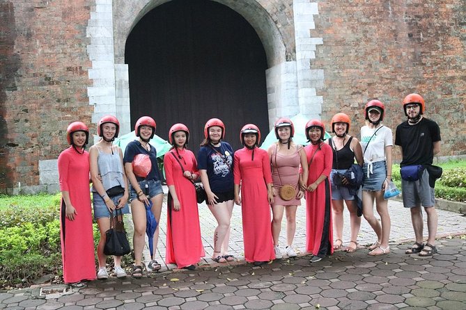 Vespa City Tour &Train Street Female With Ao Dai Riders 4,5 Hours - Truc Bach Lake, local lunch, and egg coffee
