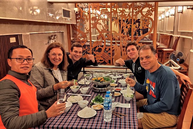 Vespa Food Tour Hanoi After Dark 3.5 hrs_TOP SERVICE, MAX VALUE - Pho cuon beside Truc Bach Lake