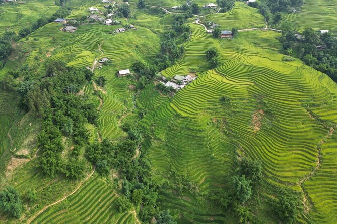 Viet Nam Package Tours - Adventure Indochina Travel - The strongest part: communication and trip support