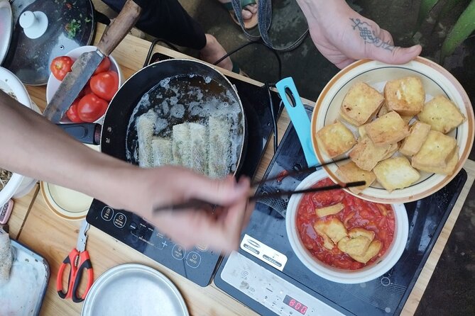 Vietnamese Spring Rolls Cooking Class - Preparing the filling with local ingredients