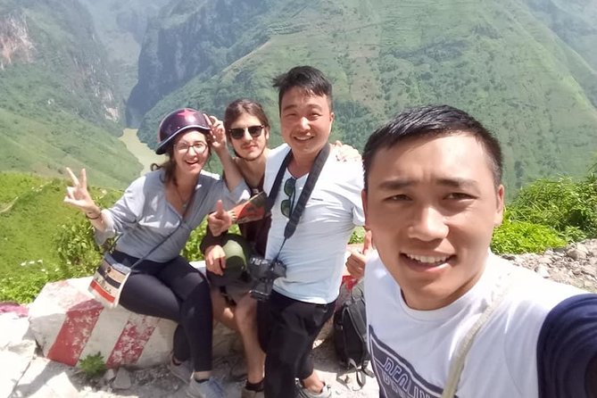 ZinDin Tours in Hagiang - Why Ha Giang works best at road level